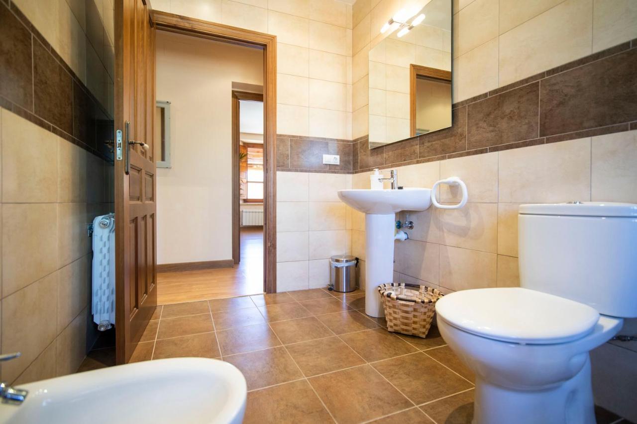 Apartamentos Ribera Del Duero Las Escuelas Vadocondes Zewnętrze zdjęcie