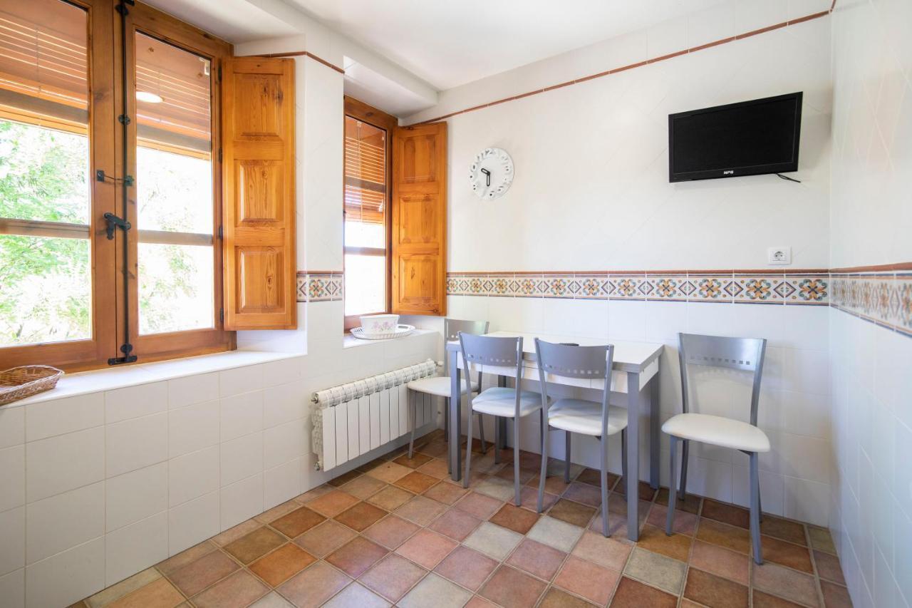 Apartamentos Ribera Del Duero Las Escuelas Vadocondes Zewnętrze zdjęcie